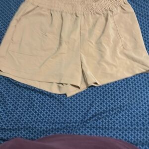 Peach Women's Tan Shorts NEW!